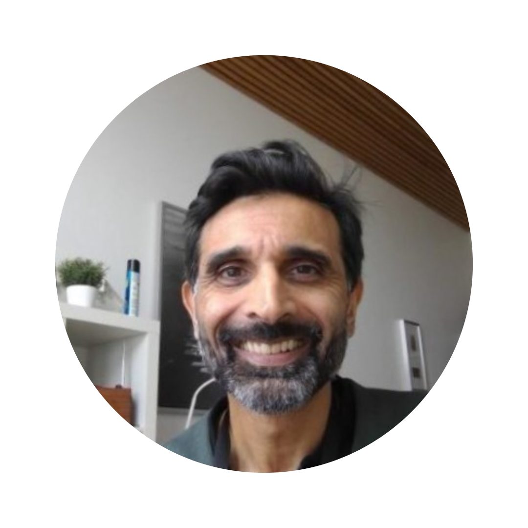 Dr Nikhil Hirani